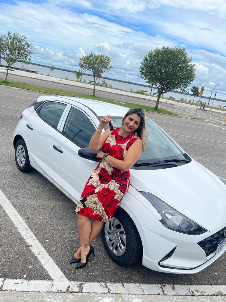 MAG Seguros premia corretora com carro zero quilômetro