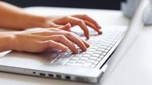 Curso prepara candidatos para exames de corretores