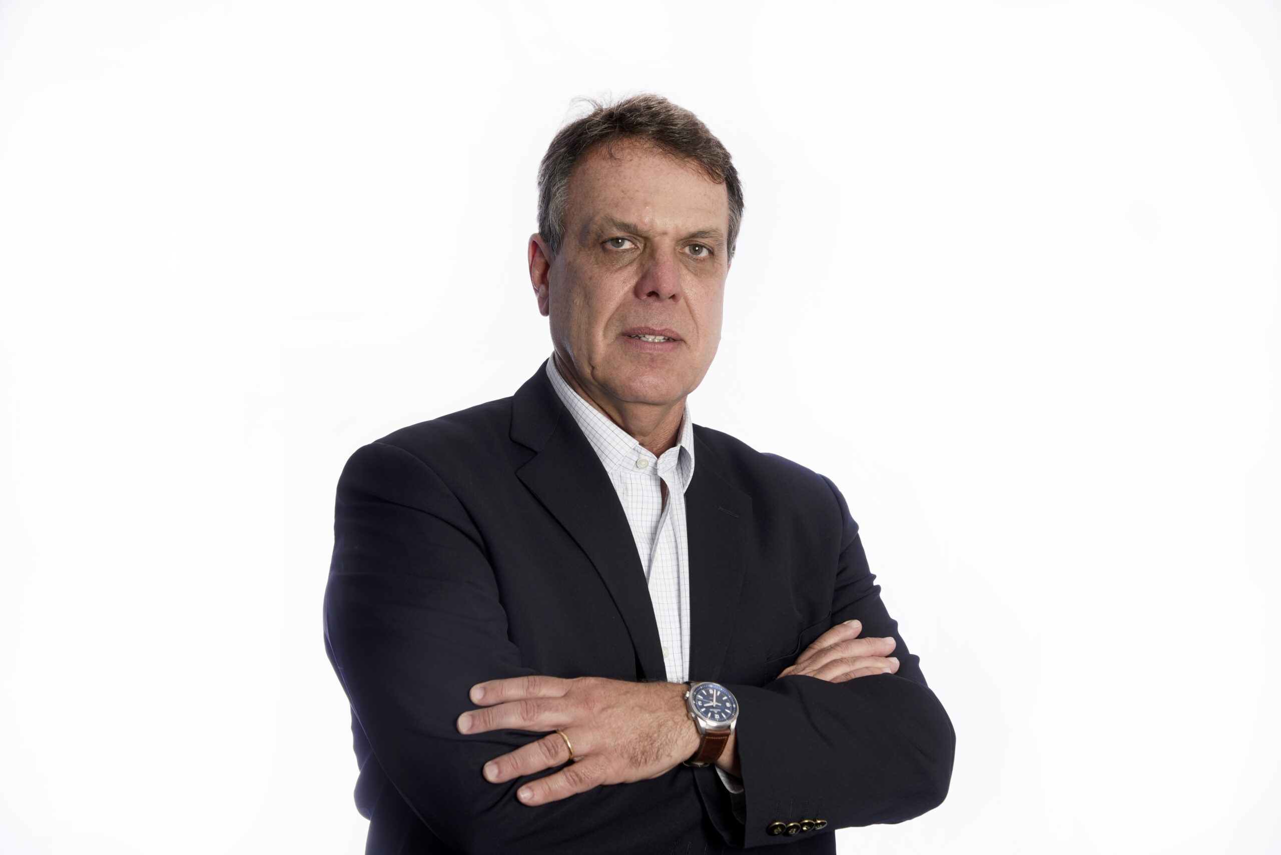 Fórum reúne notáveis para pensar o fomento do mercado de seguros