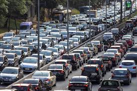 Estudo aponta que mobilidade pessoal no Brasil precisa de mudanças em legislação, modelos de negócios e comportamento dos motoristas