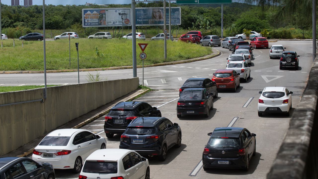 Novas regras do seguro automotivo vão possibilitar cobertura maior de frota antiga; veja o que muda