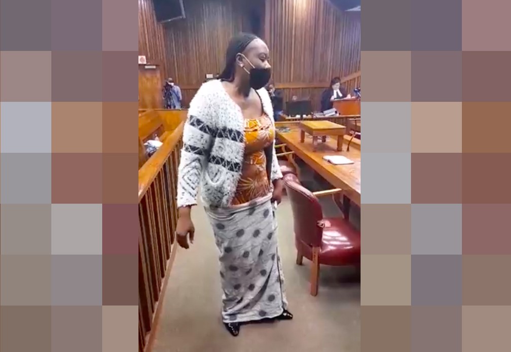 Policial é condenada por matar namorado e familiares para ganhar o dinheiro do seguro na África do Sul