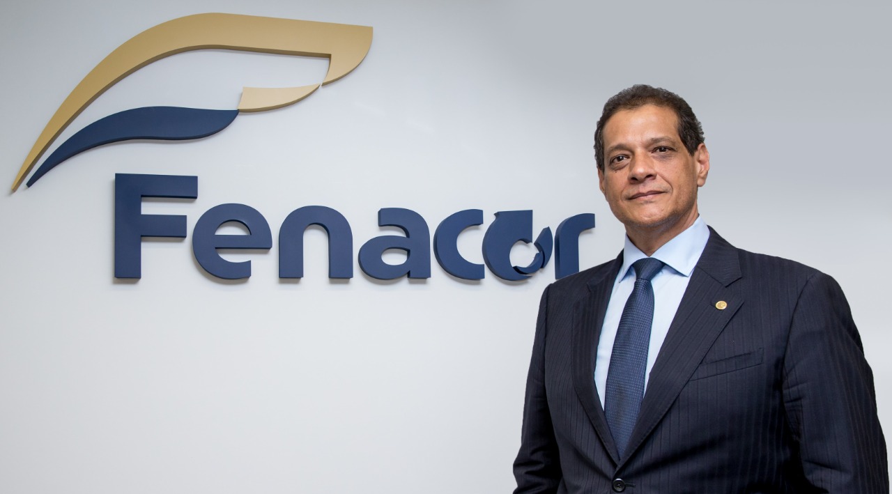 Pelo desenvolvimento dos corretores de seguros em todo o País