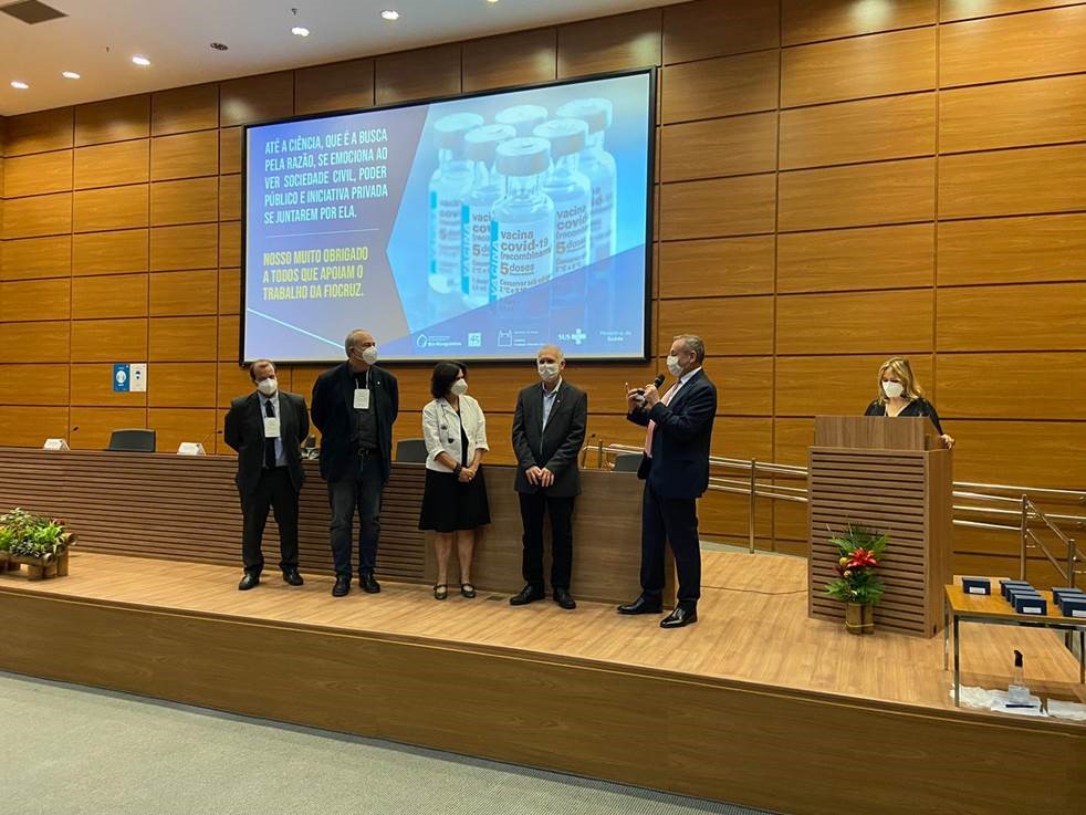 UnitedHealth Group Brasil participa da cerimônia de lançamento do novo laboratório da Fiocruz