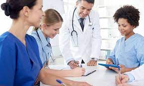 SulAmérica, Bradesco Saúde e Porto Seguro Saúde são os planos de saúde com melhores avaliações