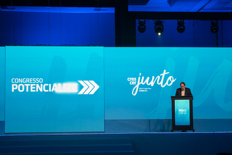 Eduardo Giannetti traça cenários do Brasil em 2022 que envolvem a política e a economia durante evento no Rio de Janeiro