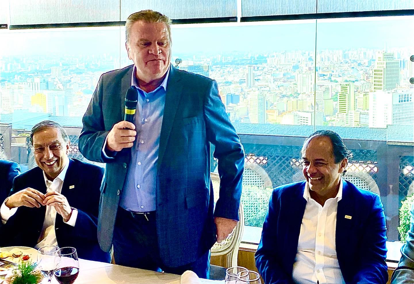 Aconseg-SP recebe Tokio Marine em seu primeiro encontro pós-pandemia