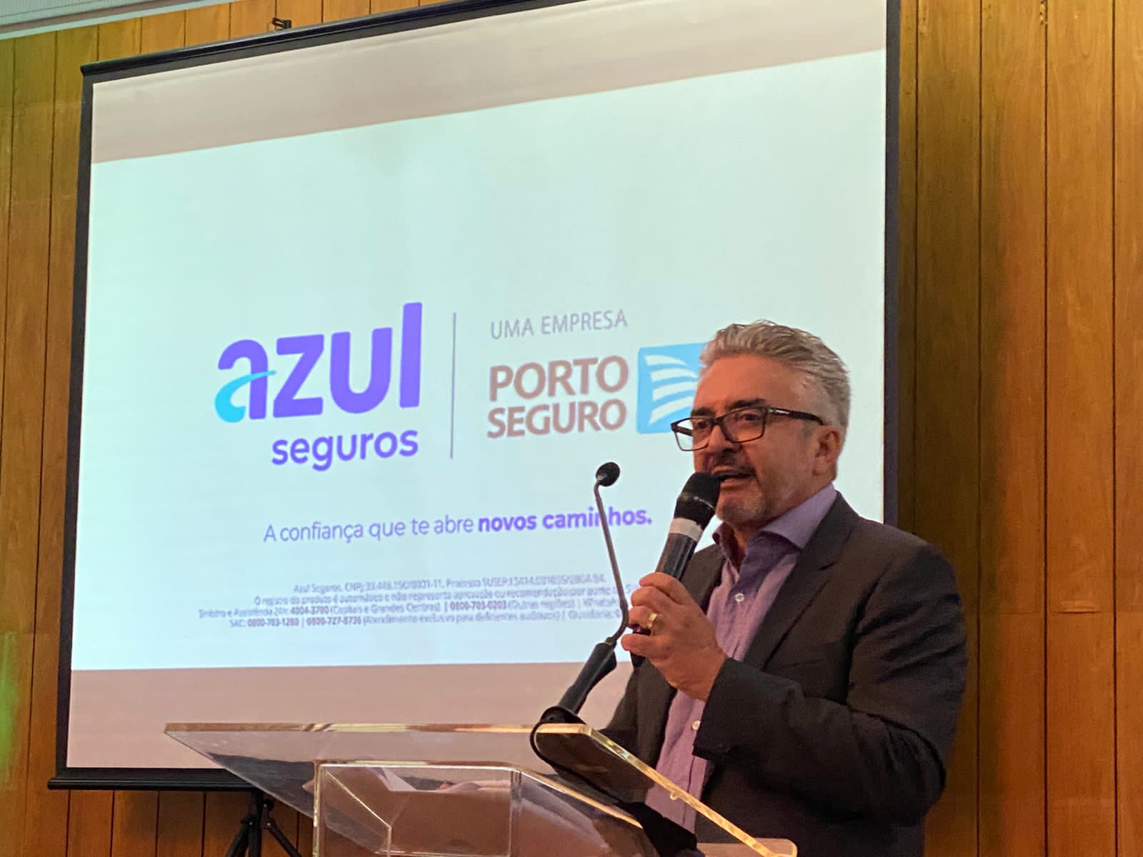 Rivaldo Leite apresenta as novidades da Porto Seguro em almoço do CCS-SP