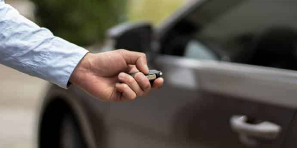 Furto de carro por hackers vira ‘moda’ em Londres e pode chegar ao Brasil