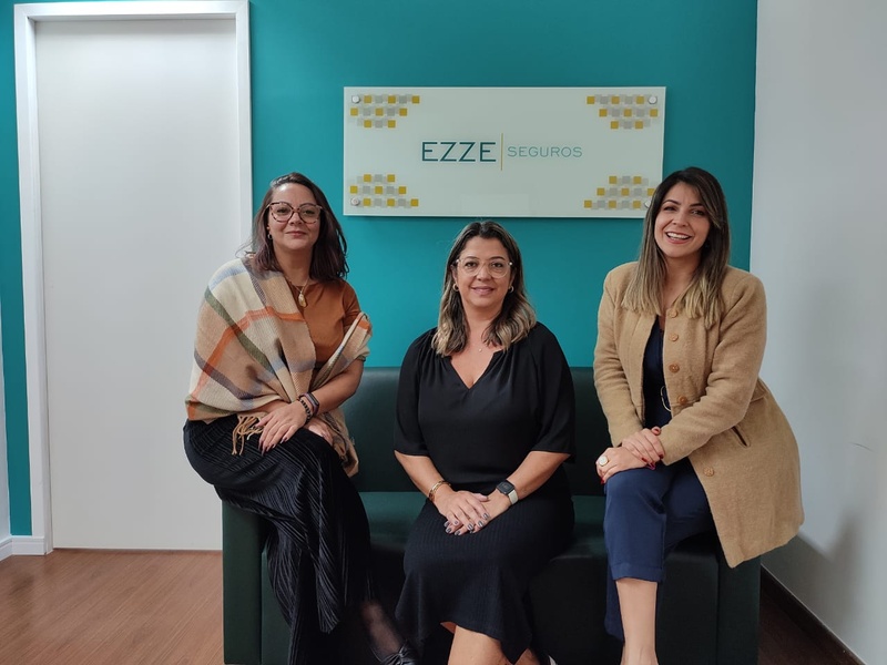 EZZE Seguros conta com equipe de especialistas renomadas no mercado de seguros em Curitiba, capital do Paraná