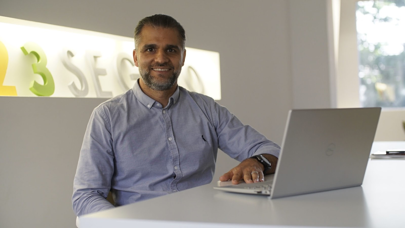 Cinco passos a seguir antes de escolher a seguradora do seu carro