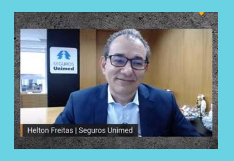 Helton Freitas recebe prêmio ‘100 Mais Influentes da Saúde’ na categoria Gente e Gestão