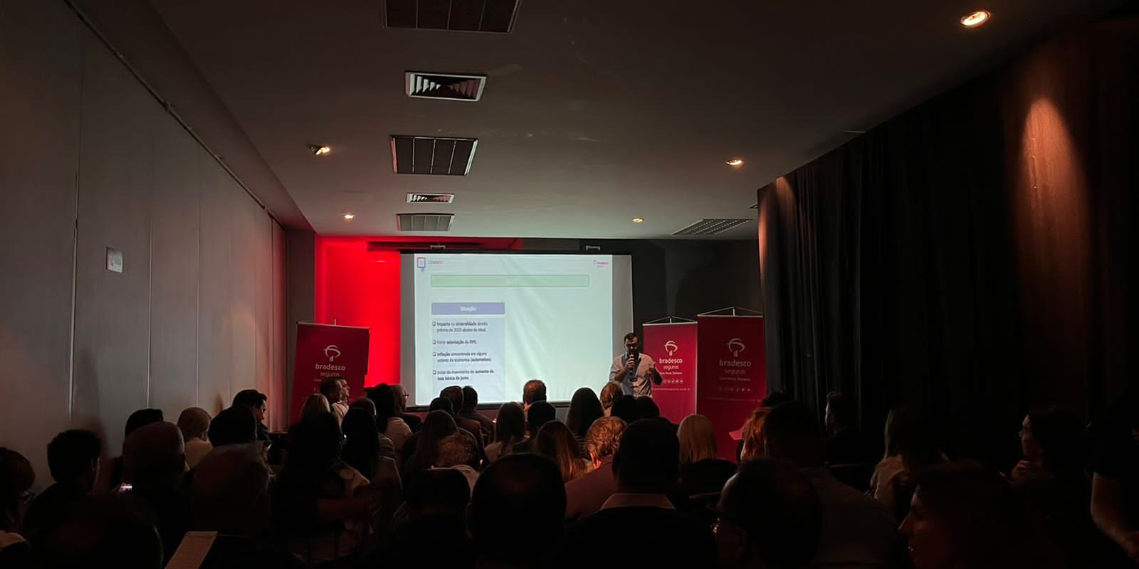 O corretor de seguros é o protagonista do mercado? Dirigentes falam sobre o tema