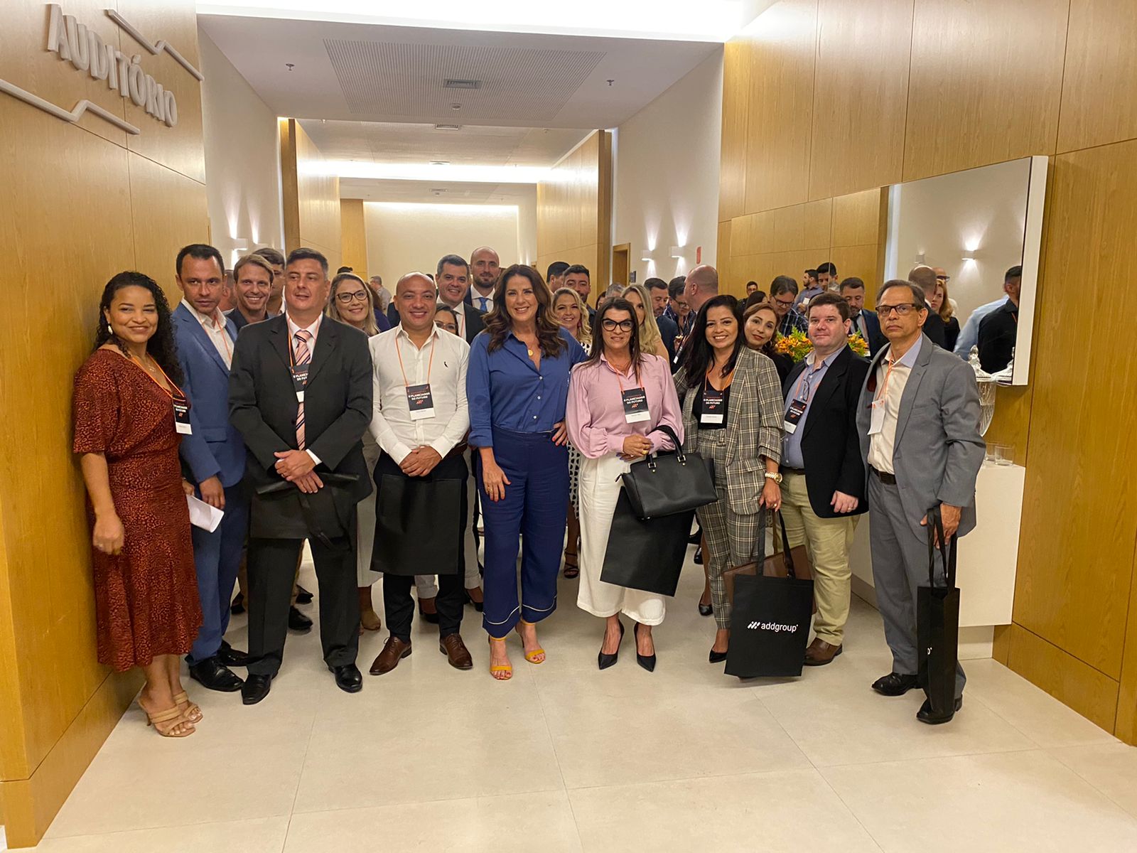 Congresso reúne corretores, agentes de investimento e planejadores financeiros no Rio de Janeiro