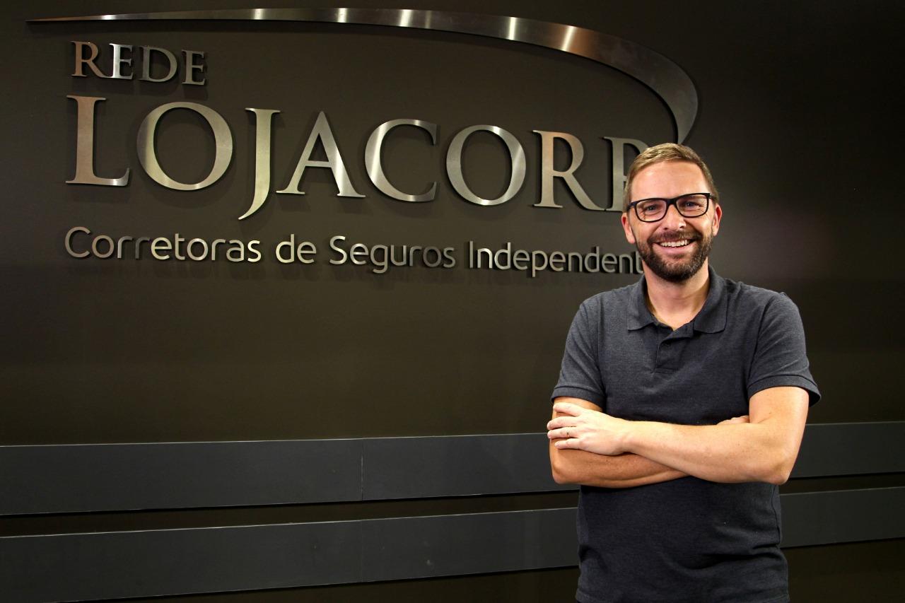 Diogo Arndt Silva assumirá posição no Conselho de Administração da Lojacorr e Dirceu Tiegs como novo CEO