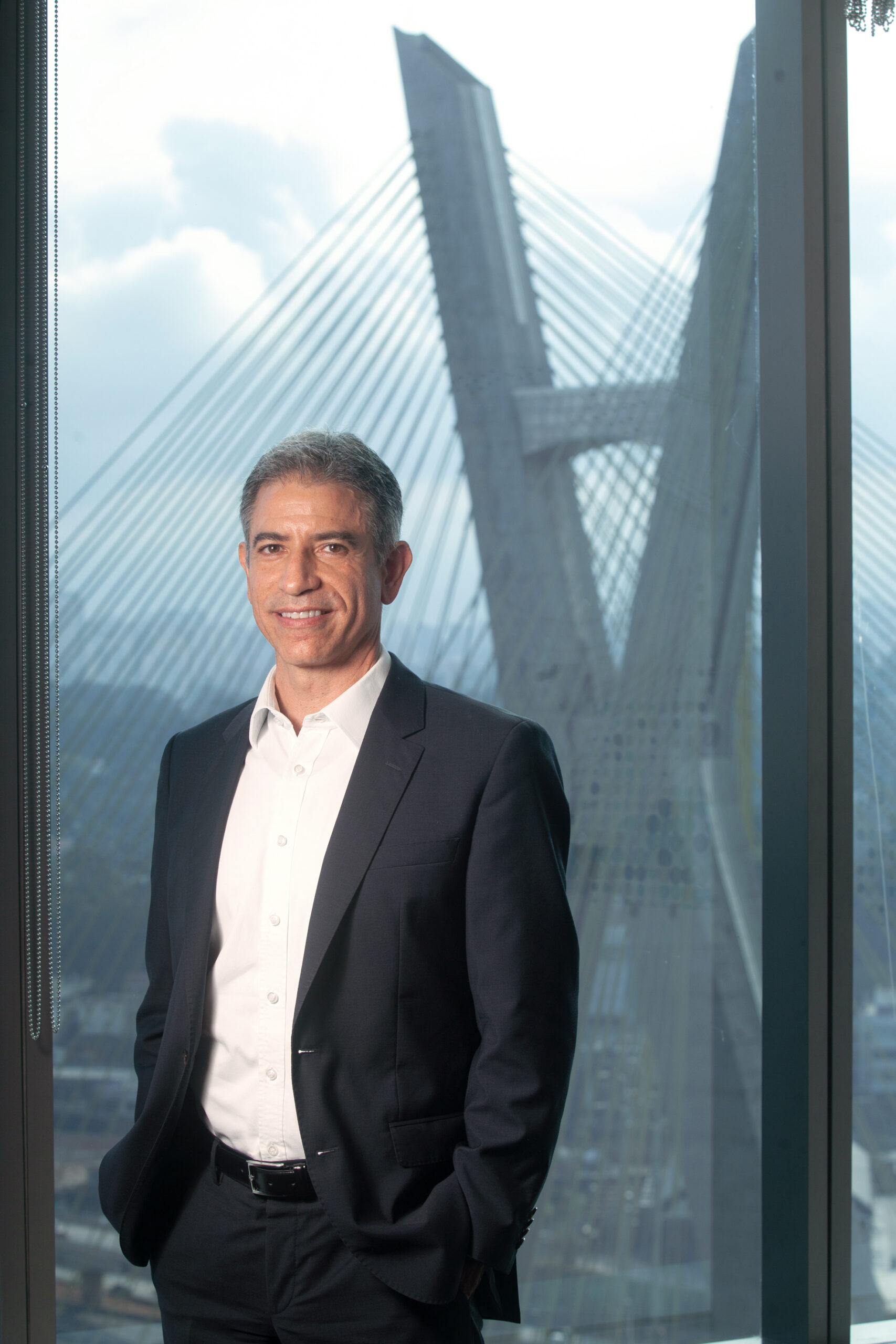 5G deve impulsionar venda de seguros para celulares no Brasil, aponta Zurich