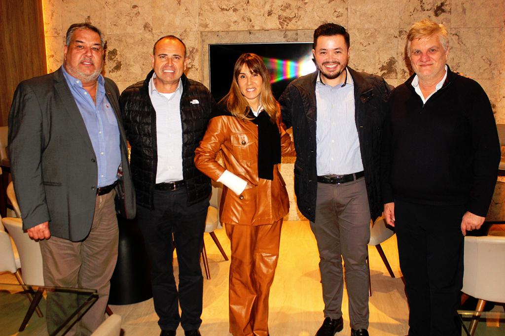 Evento em Curitiba celebrou o Dia do Corretor