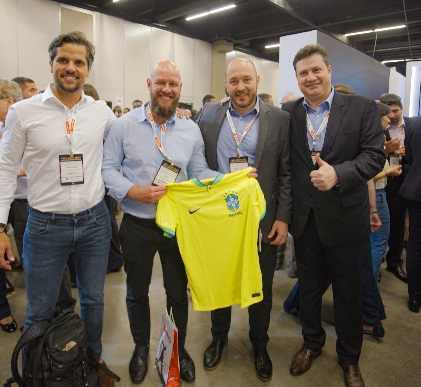 Gallagher marca presença na Expo ABGR 2022