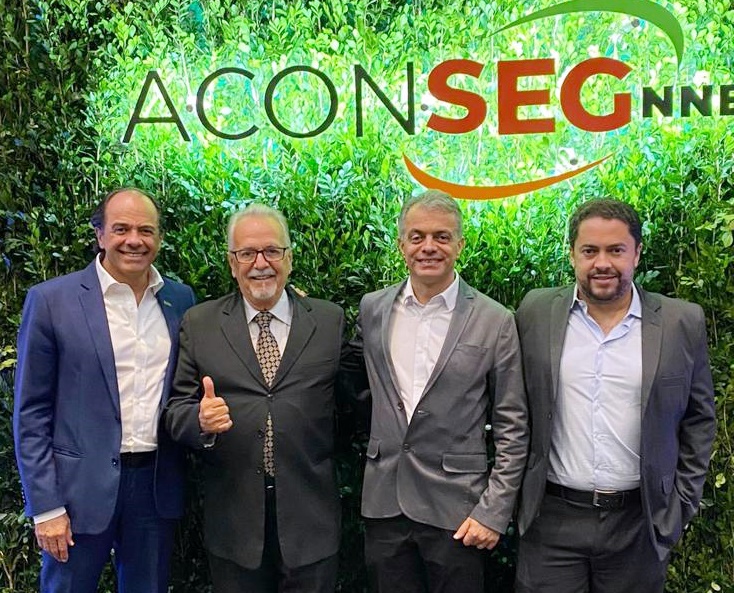 Aconseg-MG prestigia posse da diretoria da Aconseg-NNE