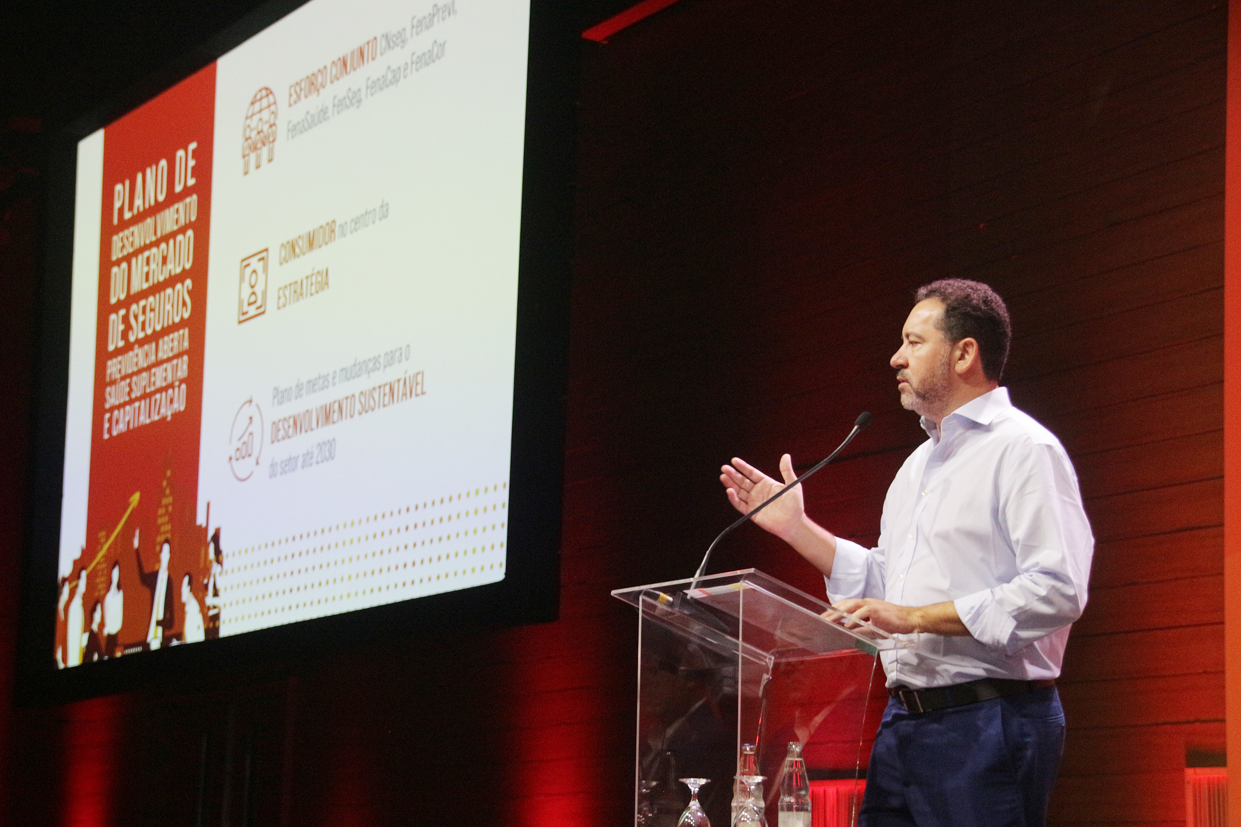 Plano de Desenvolvimento do Mercado de Seguros prioriza acessibilidade da população ao seguro