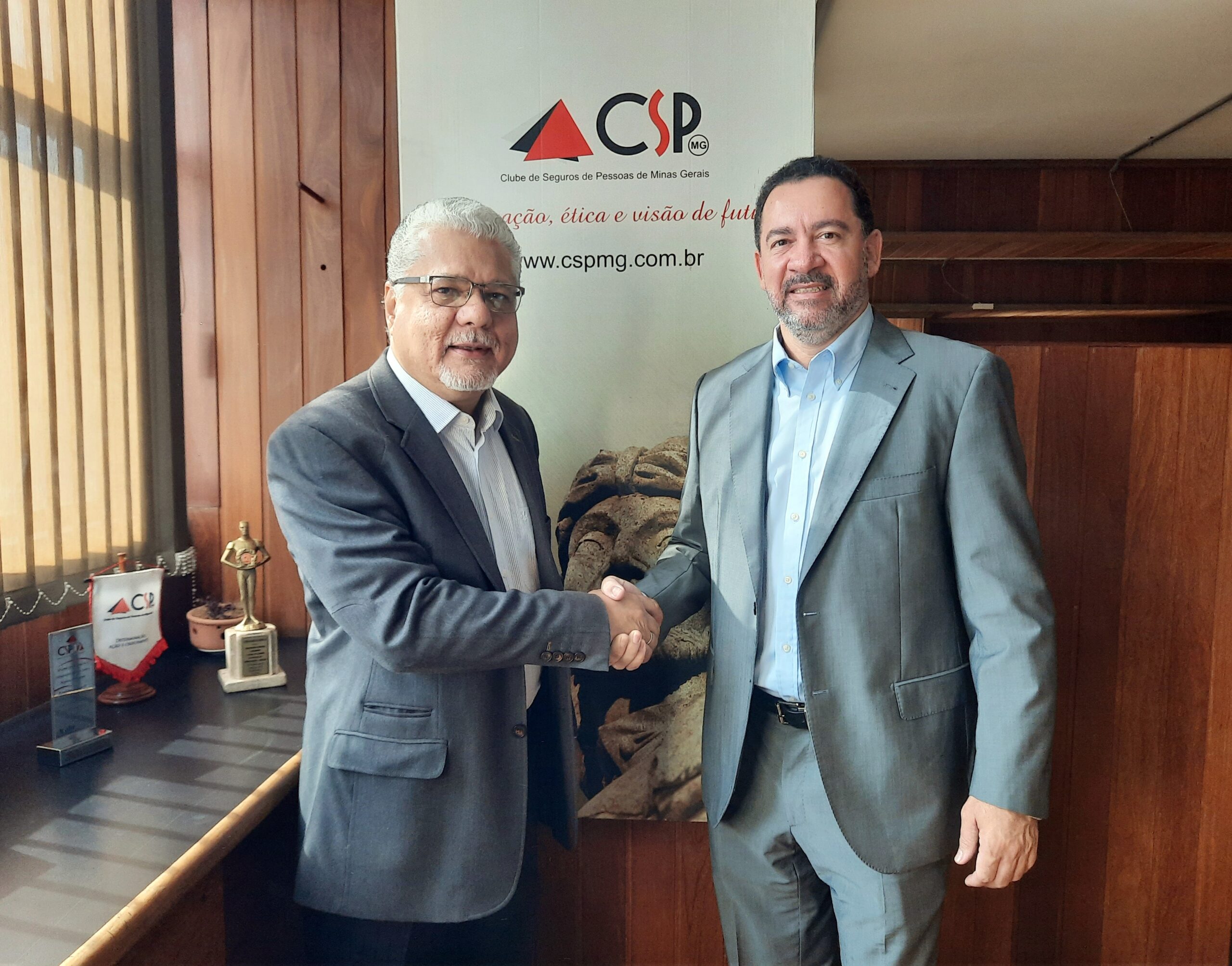 CSP-MG recebe presidente da CNseg, Dyogo Oliveira