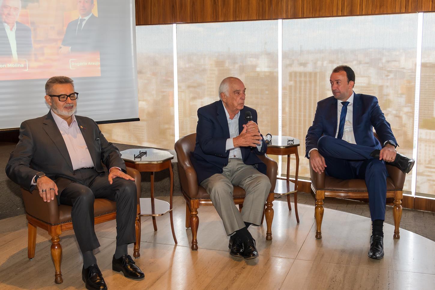 Debate do CVG-SP aponta potencial do seguro de vida e meios para a expansão