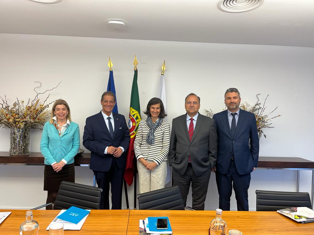 Fenacor se reúne com a ASF, órgão regulador do mercado em Portugal