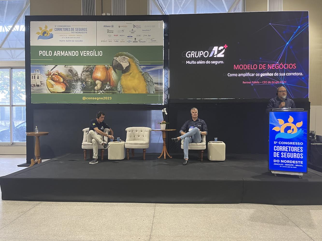 Executivos do Grupo A12+ participam de painel no ConsegNE