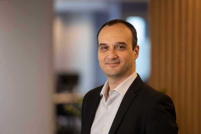 Uso de tecnologias hands-free durante a direção: segurança ou ilusão?