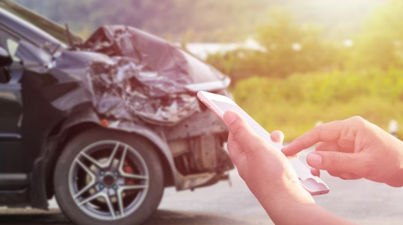 Até R$ 1.300 toda semana: o que seguros de carros têm a ver com obter renda semanal com opções