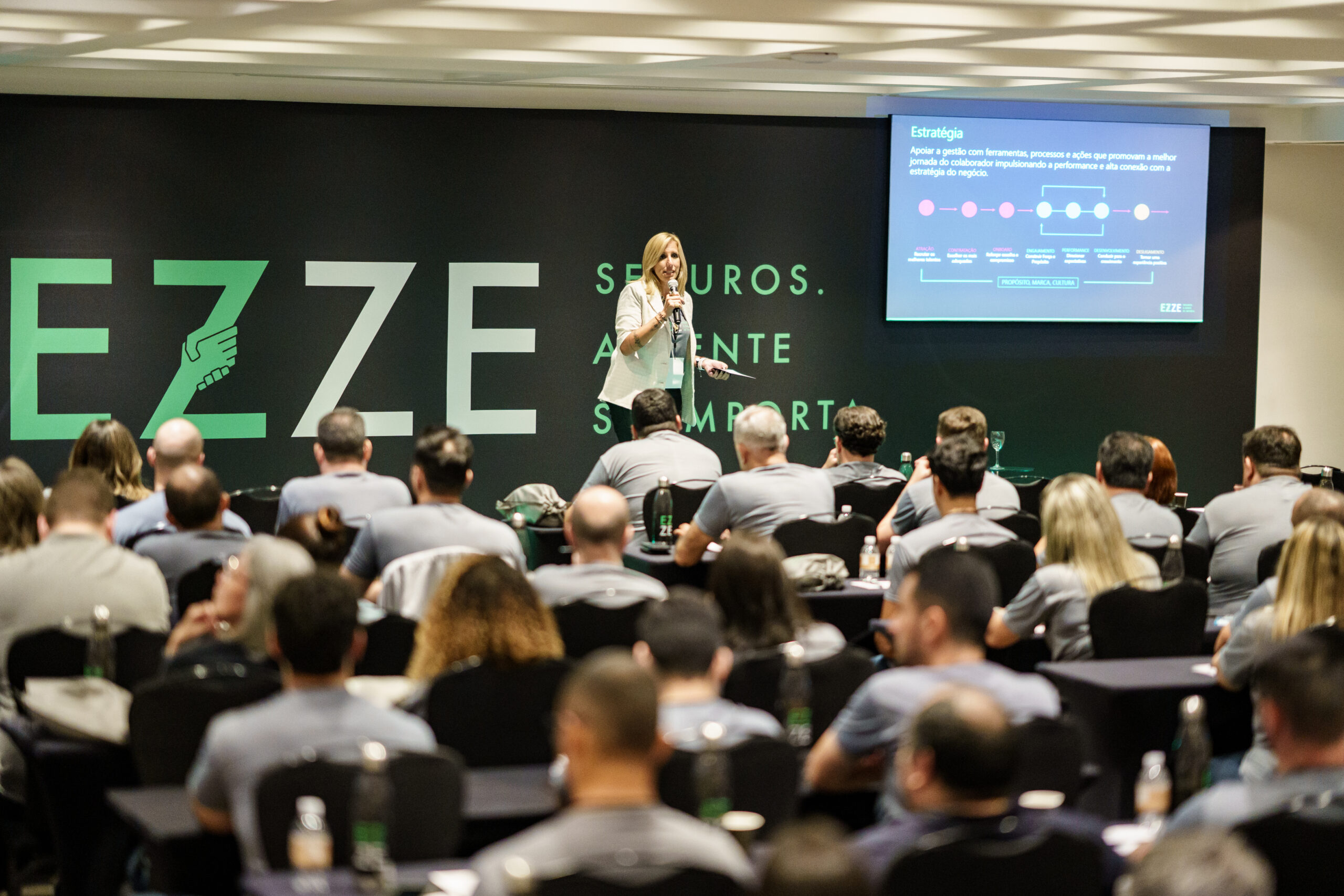 Na contramão do índice brasileiro, EZZE mantém redução de turnover