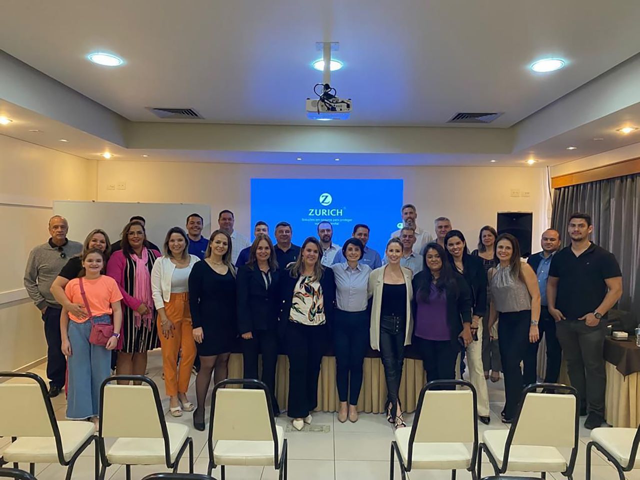 Continental e Zurich recebem corretores em Piracicaba