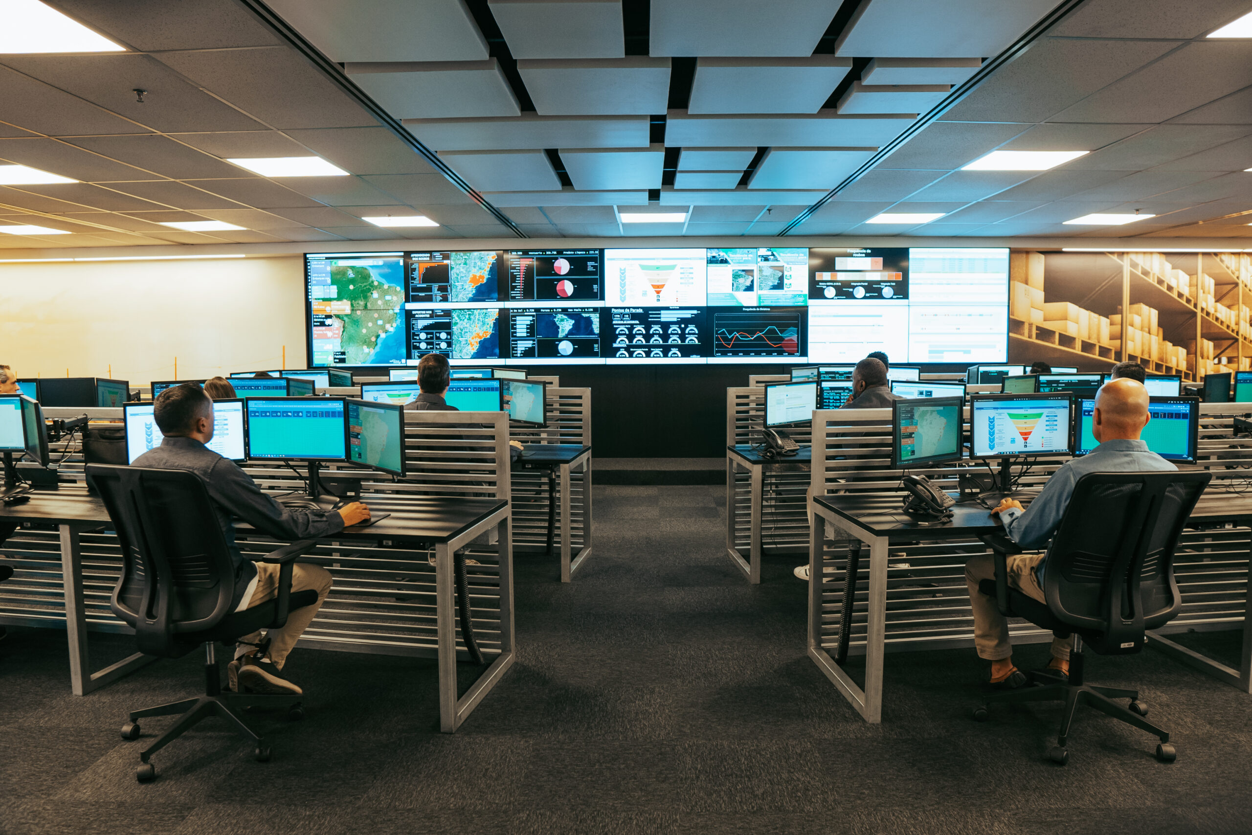 Inteligência Artificial e Machine Learning são aliados dos transportadores na gestão de riscos no transporte de cargas