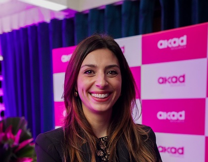 Akad planeja jornada de dados e inteligência artificial no RH com nova Head de Gente e Gestão