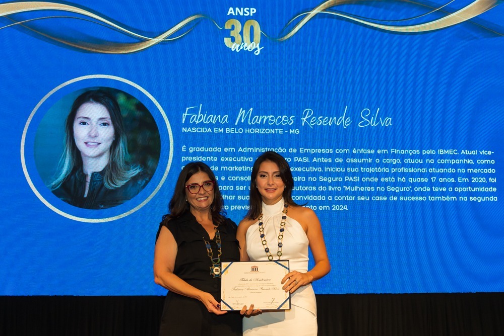 Primeira mulher do estado de Minas Gerais é empossada e passa a compor a Academia Nacional de Seguros e Previdência – ANSP