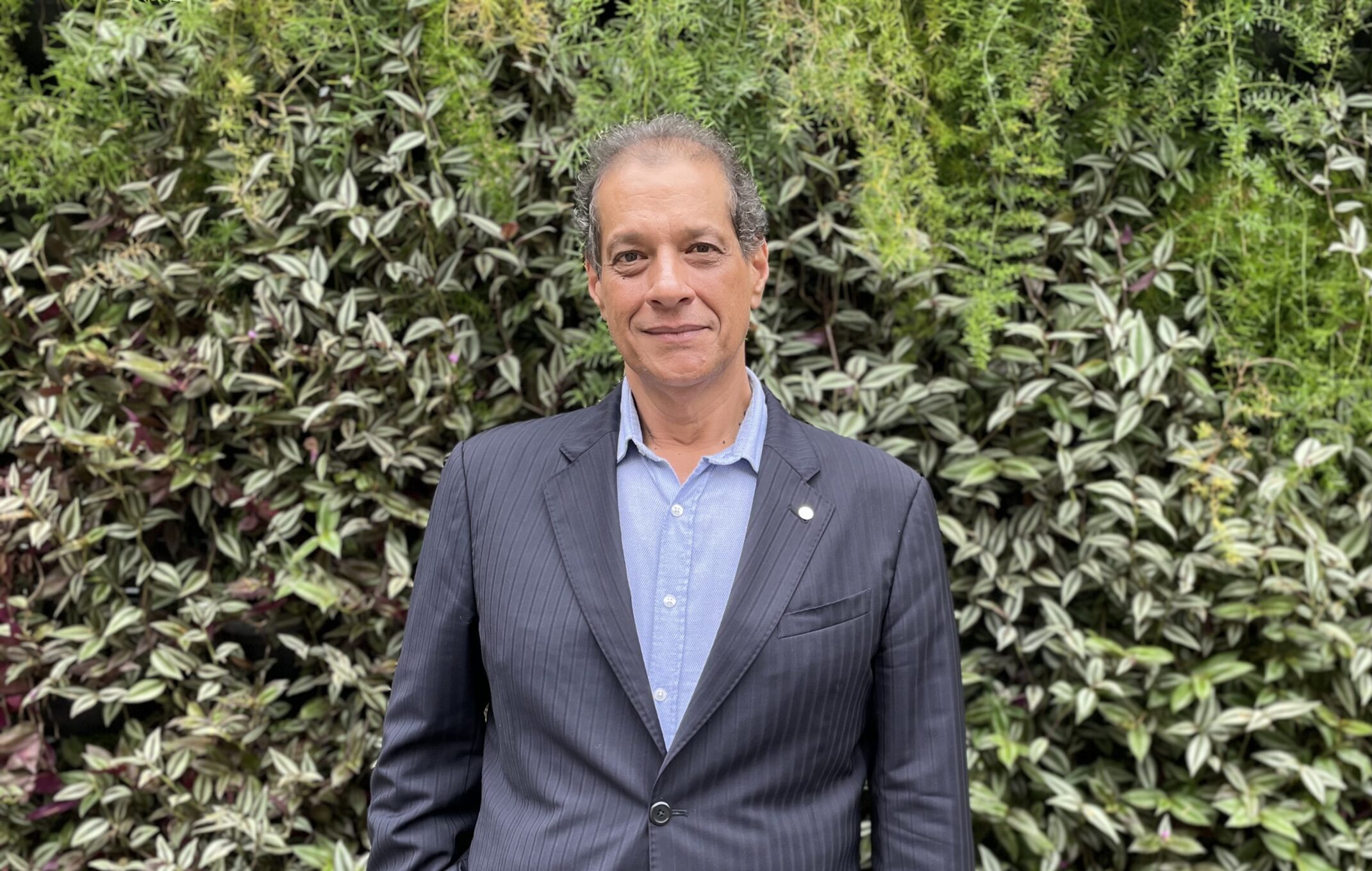 Há 55 anos exercendo o direito de questionar