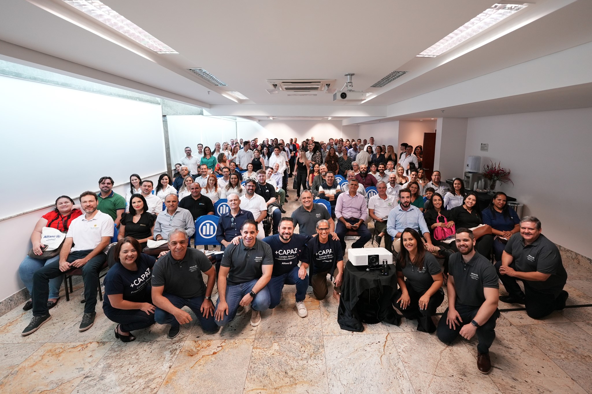 Allianz Agro Equipamentos é principal tema em capacitação com corretores de Goiânia