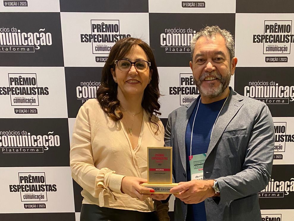 Editora da Cobertura recebe novamente o Prêmio Especialistas