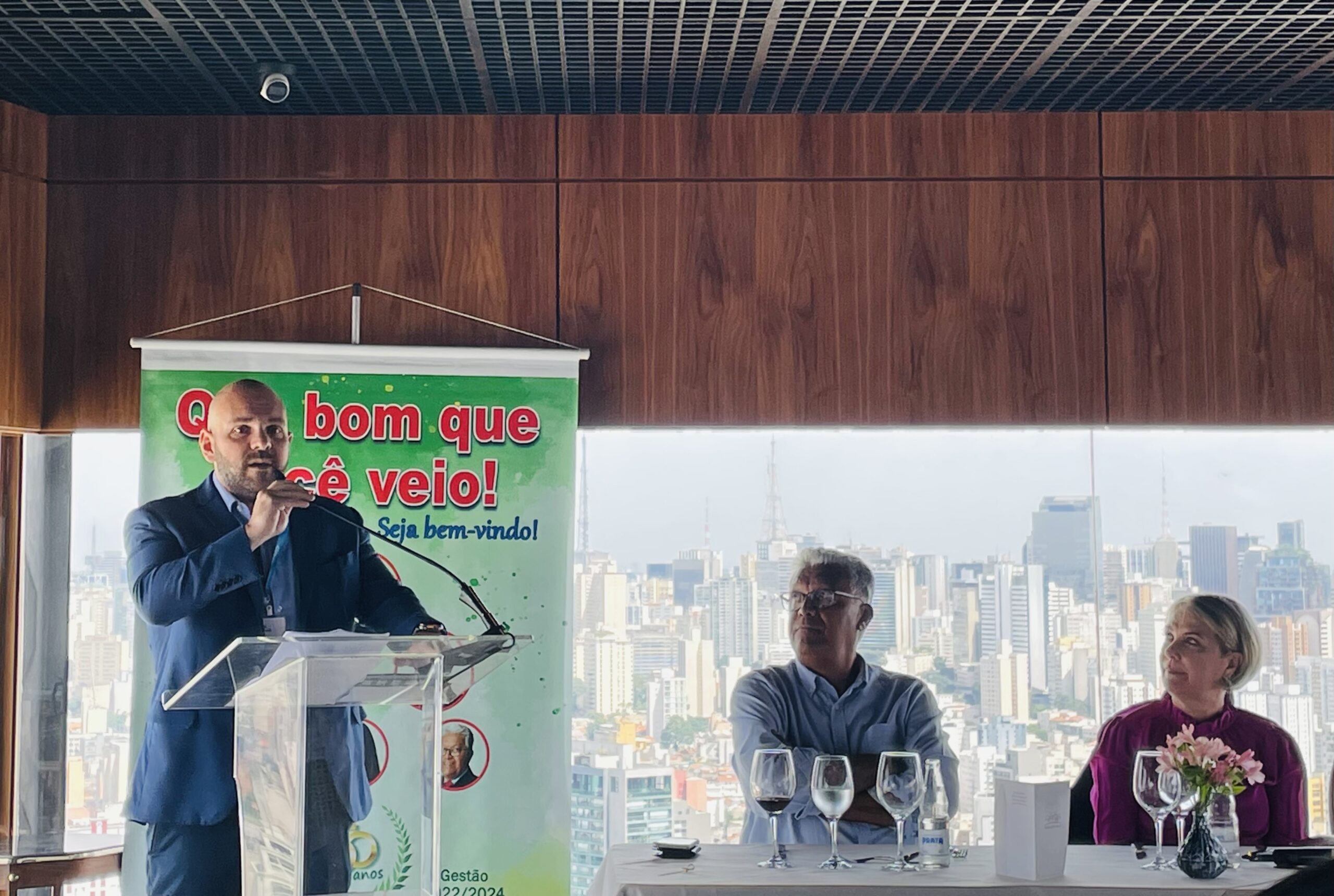 Na Porto, o corretor está sempre no centro das decisões, destaca VP 