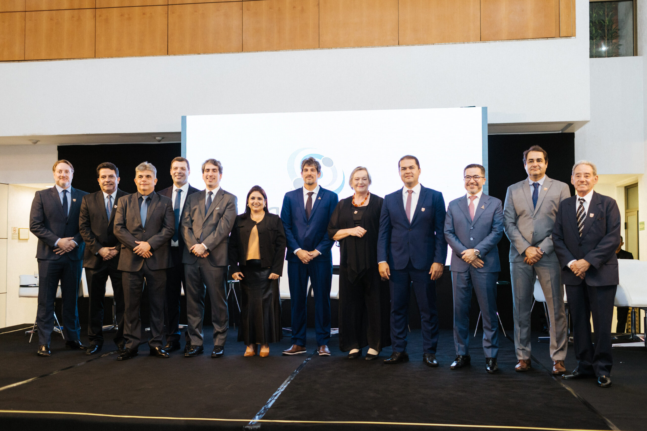 Nova diretoria toma posse na Abramge com desafio de reequilibrar o setor