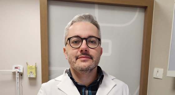 Maio Roxo: gastroenterologista da Rede Meu Doutor Novamed chama atenção para os cuidados da saúde digestiva