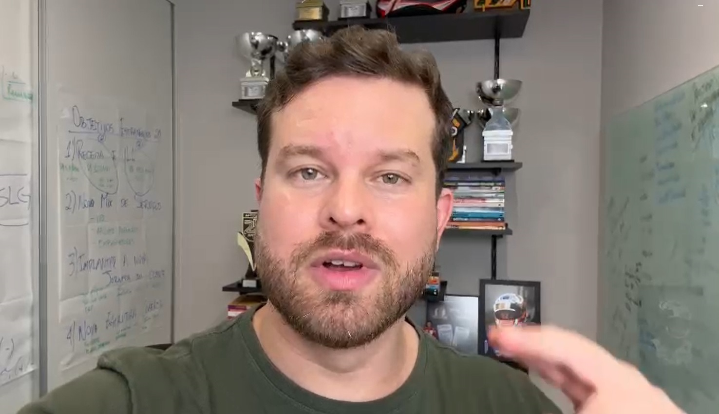 Confiança do cliente no corretor de seguros é a base para marketing de indicação