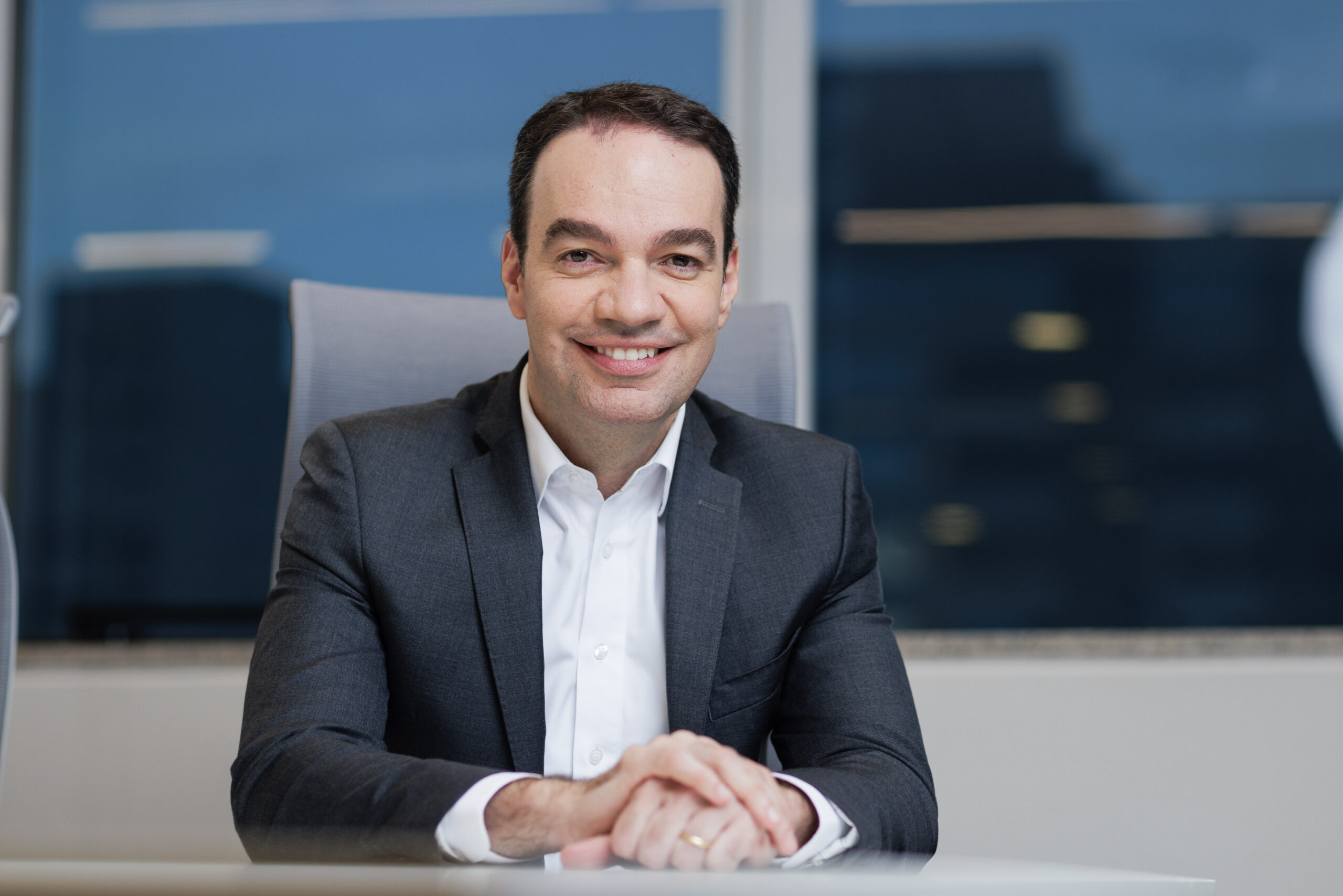 Guilherme Perondi assume a presidência da Swiss Re Corporate Solutions Brasil