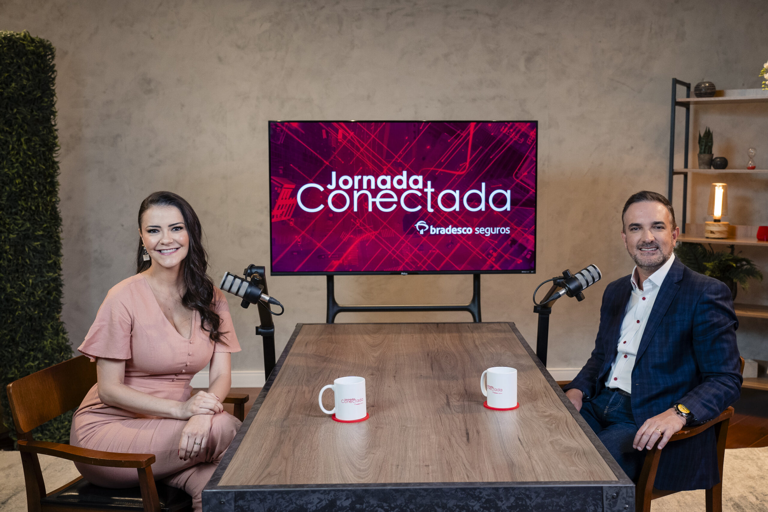 Relação entre pais e filhos é tema do 3º episódio do “Jornada Conectada”, videocast do Grupo Bradesco Seguros