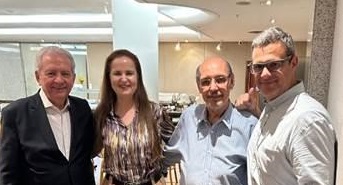 Final de ano do Clube da Bolinha-RJ será com banda Terra Molhada, couver dos Beatles