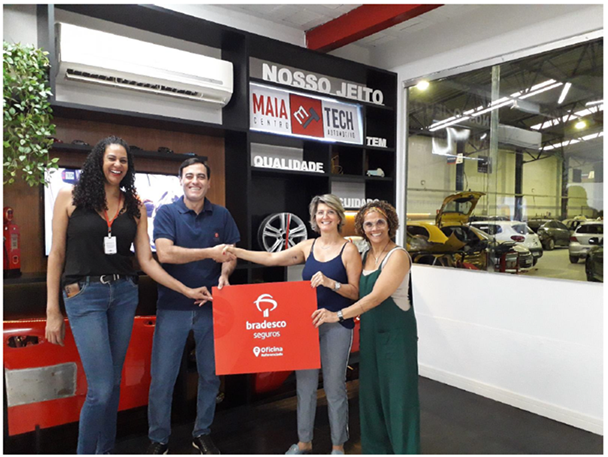 Bradesco Seguros entrega placas às Oficinas Referenciadas