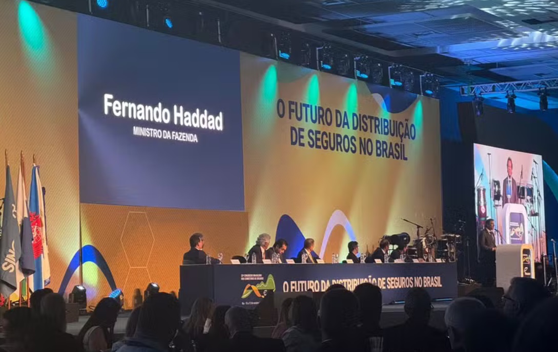 Haddad defende diálogo para aprovar novo marco do setor de seguros