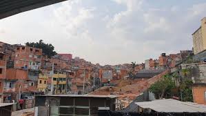 F/Seguros inicia projeto piloto de formação de consultores em favelas de Rio e São Paulo
