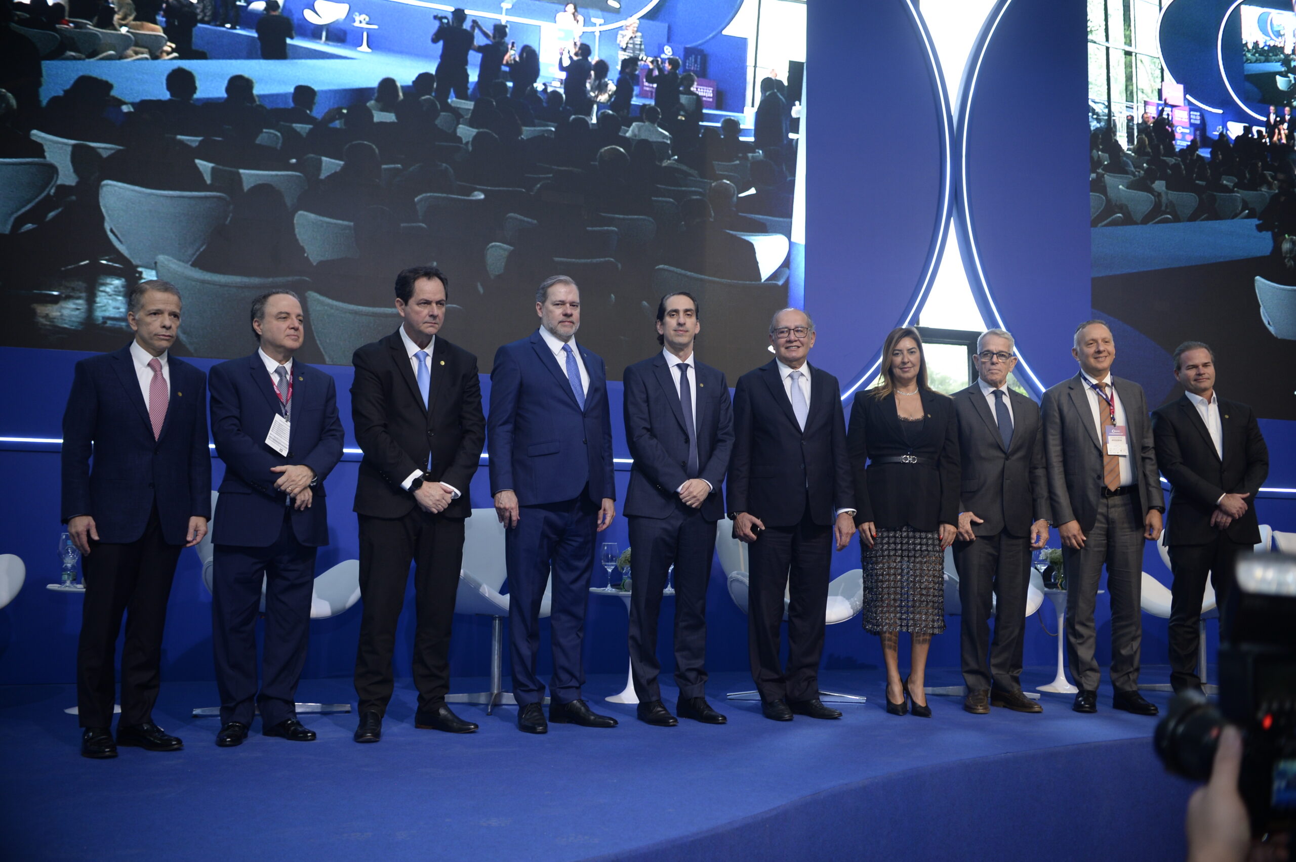 Para um sistema mais saudável, judicialização deve ser reduzida