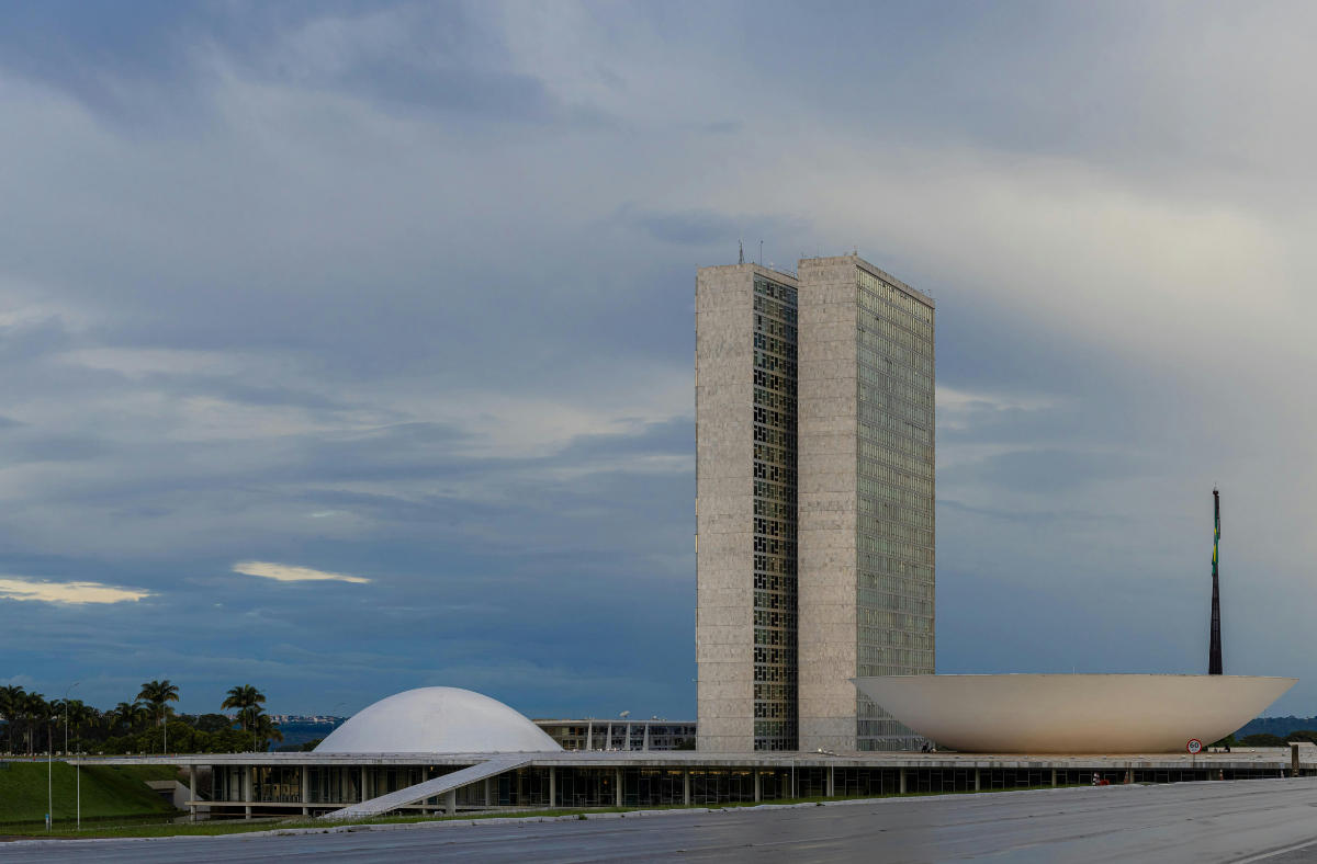 Aprovação da Lei que regulamenta Proteção Veicular no Brasil reforça a importância do segmento